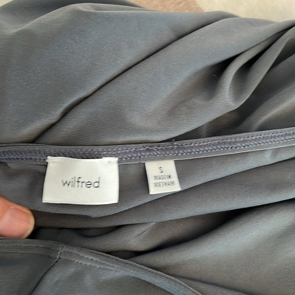 Wilfred
Smooth Matter Remedy Dress Color Coal Grey Size Small Halter & Backless - Picture 9 of 10